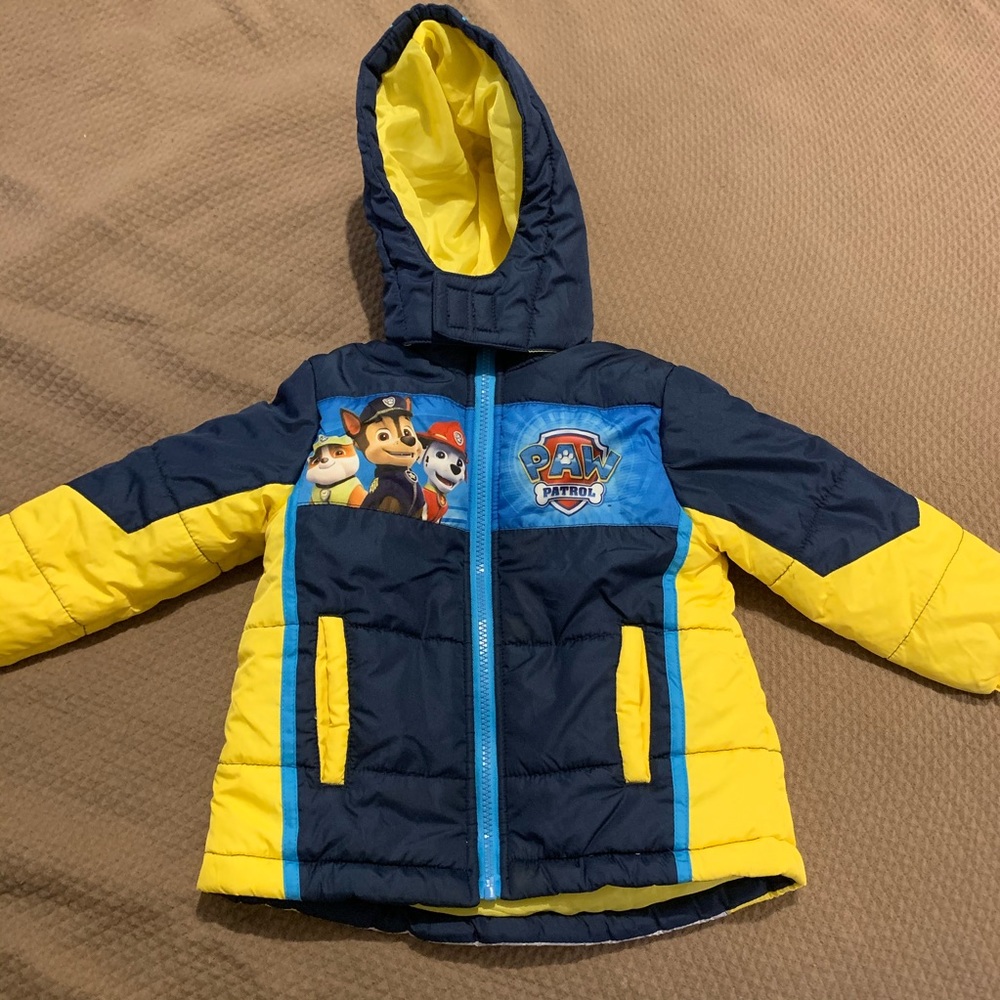 🚨Paw Patrol size 3T toddler boy’s jacket